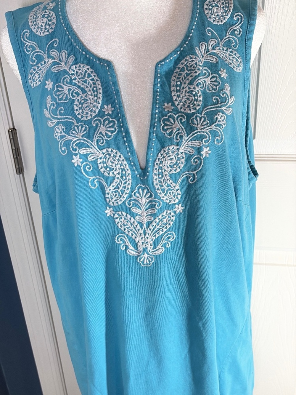 Land's End Embroidered Dress Turquoise Cotton Tunic Sleeveless Pockets